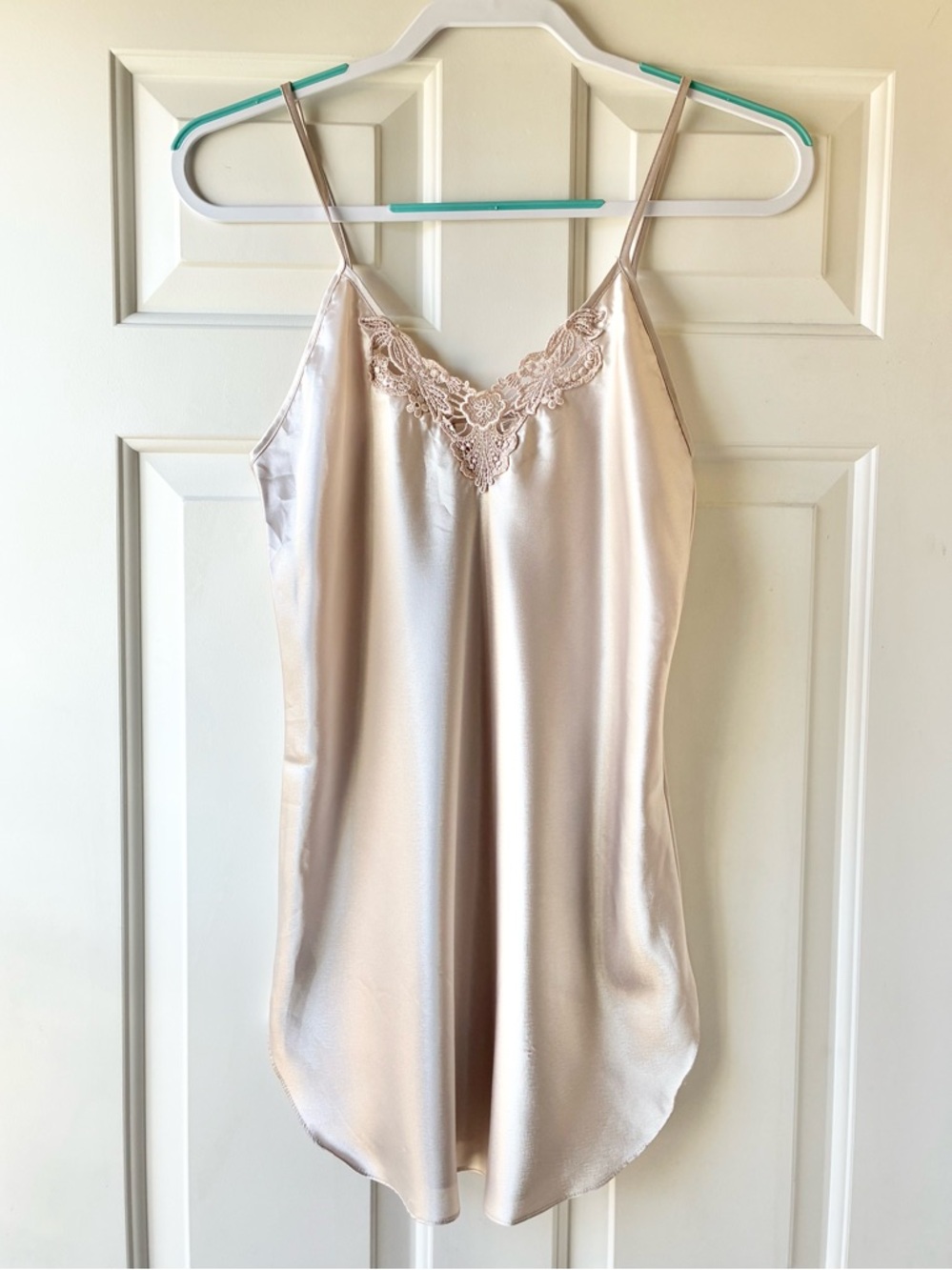 L.A. Intimates Lace & Satin Camisole Top Slip Adjustable Straps Beige Size S